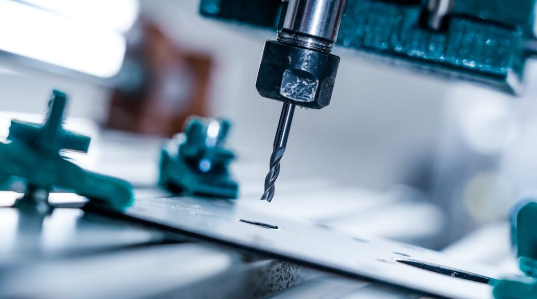 Fraiseuse CNC : quelle broche choisir, refroidie par air ou par eau ?